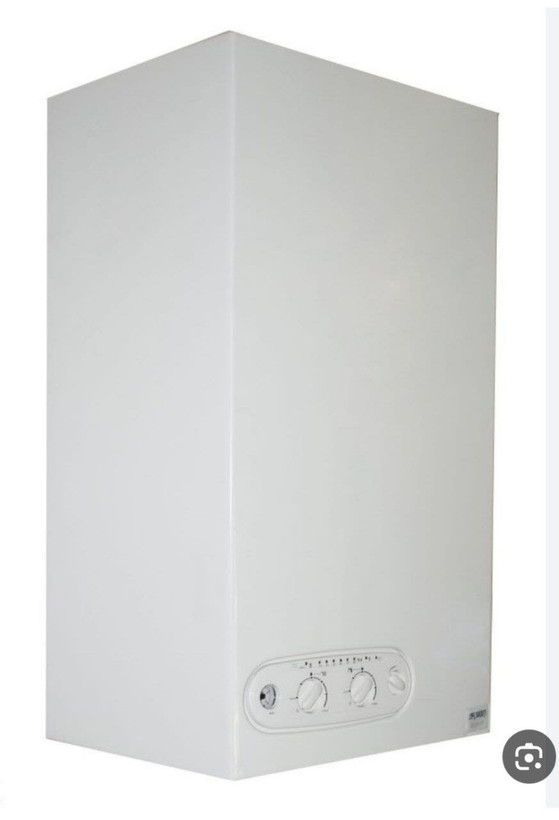 تصویر پکیج دیواری ایران رادیاتور سری M در ظرفیت های 24، 28، هزار