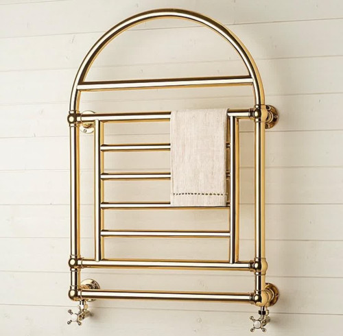 حوله خشک کن استیل دکوراتیو طلایی مدرن با طراحی شیک مناسب سرویس بهداشتی و حمام به صورت سفارشی از کماسی اتصالات